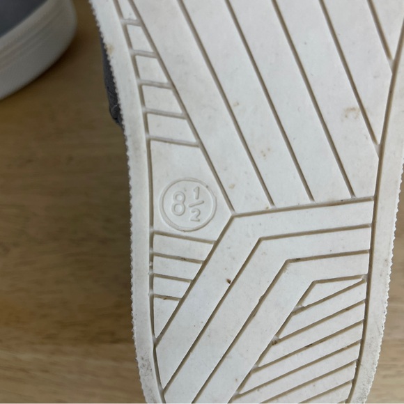 Dolce Vita Tate Gray Suede Platform Slip On Chunky Sneakers Size 8.5 - Picture 12 of 16